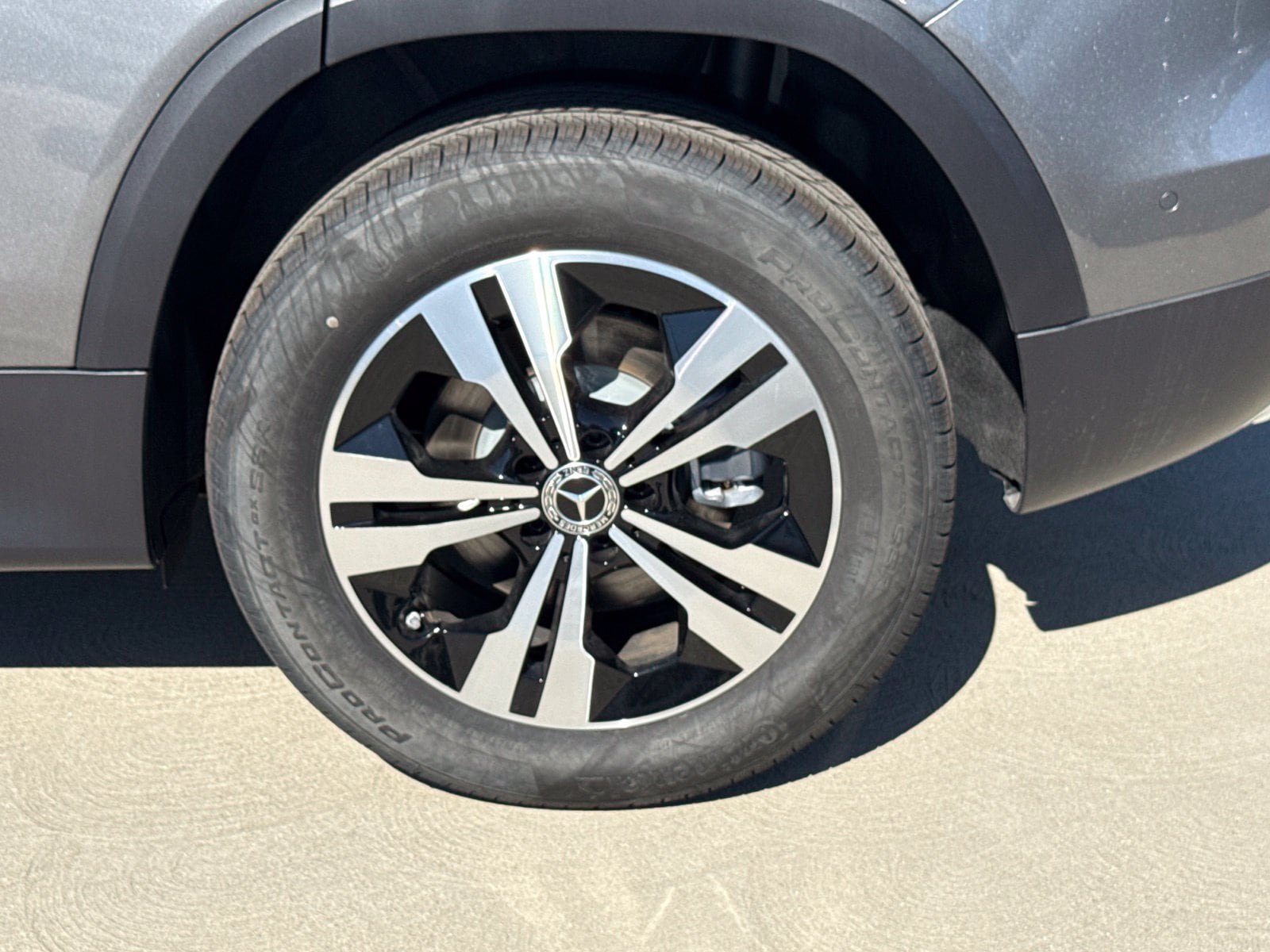 New 2026 Mercedes-Benz GLB 250 4MATIC image 14