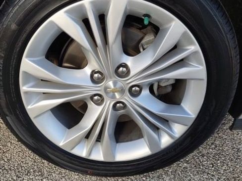 Used 2014 Chevrolet Impala LT image 25