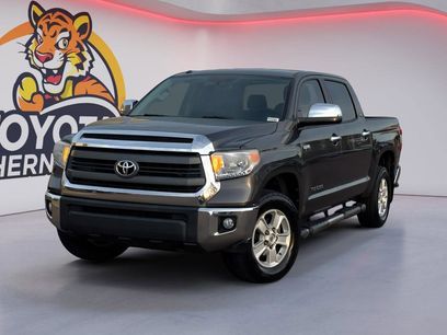 Used 2015 Toyota Tundra SR5 w/ SR5 Upgrade Package