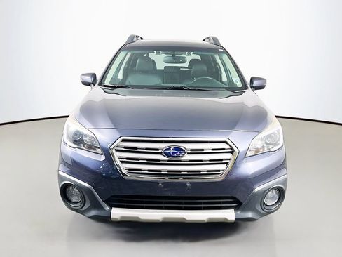 Used 2016 Subaru Outback 2.5i Limited AWD/4WD image 2