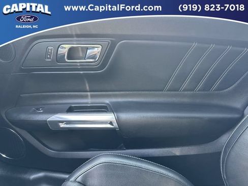 Used 2016 Ford Mustang GT Premium RWD image 27