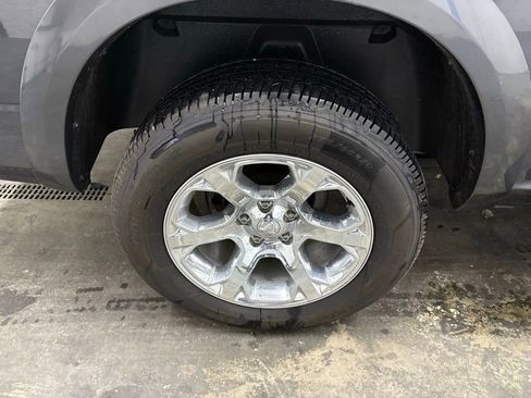 Used 2017 RAM 1500 Laramie w/ Convenience Group image 20