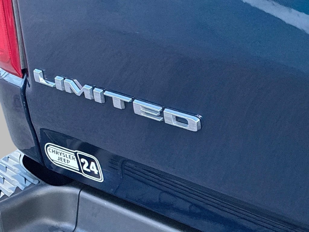 Used 2021 RAM 1500 Limited AWD/4WD image 12