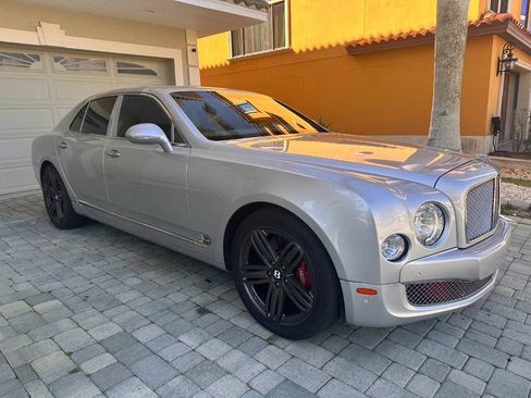 Used 2011 Bentley Mulsanne RWD image 33