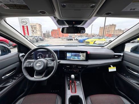 New 2025 Nissan Kicks SR image 26
