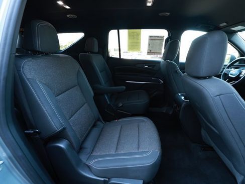 Used 2024 Chevrolet Traverse LT FWD image 27