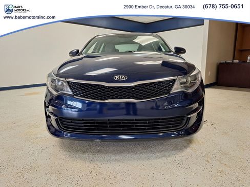Used 2018 Kia Optima LX FWD image 4