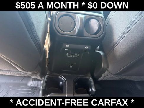 Used 2023 Jeep Gladiator Sport AWD/4WD image 44