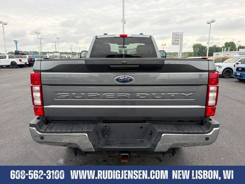 Used 2022 Ford F250 XLT w/ XLT Value Package AWD/4WD image 4