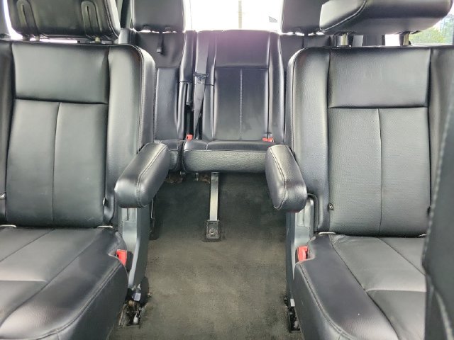 Used 2015 Ford Expedition Limited w/ Equipment Group 301A AWD/4WD image 17