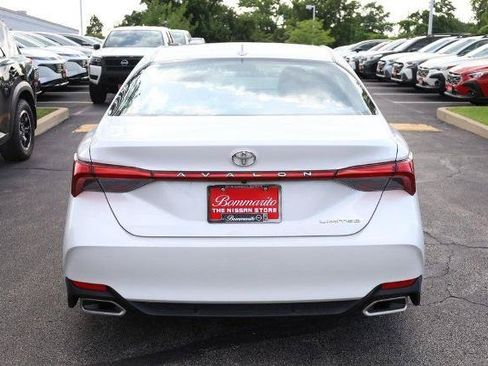 Used 2019 Toyota Avalon Limited w/ Protection Package FWD image 6