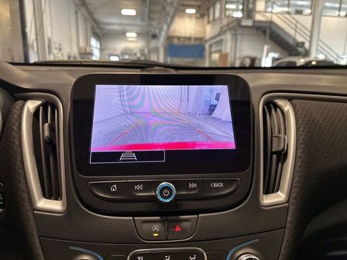 Used 2024 Chevrolet Malibu LT image 23