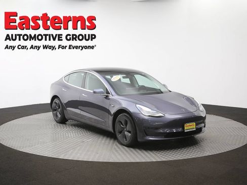 Used 2020 Tesla Model 3 Standard Range Plus RWD image 44