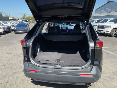 Used 2023 Toyota RAV4 XLE Premium FWD image 25