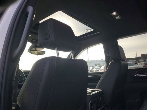 Certified 2024 Chevrolet Silverado 2500 High Country w/ High Country Premium Package image 9