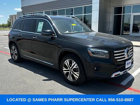 Used 2024 Mercedes-Benz GLB 250 4MATIC image 3