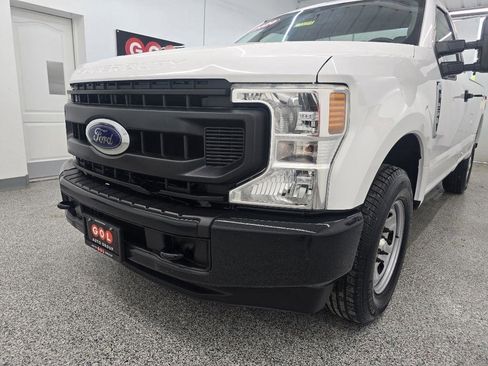 Used 2020 Ford F250 XL w/ Power Equipment Group image 10