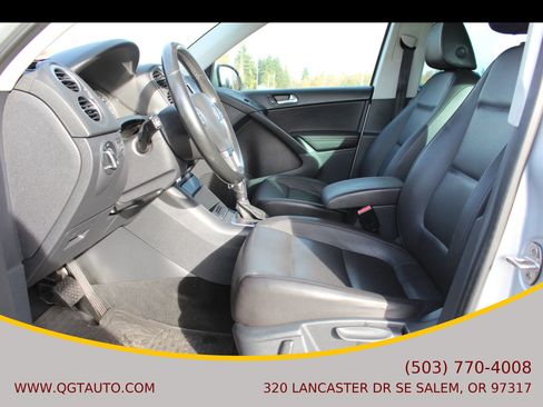 Used 2013 Volkswagen Tiguan SE image 10