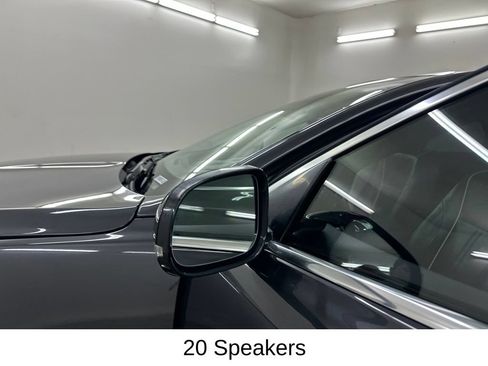 Used 2016 Jaguar XJ R-Sport AWD/4WD image 17