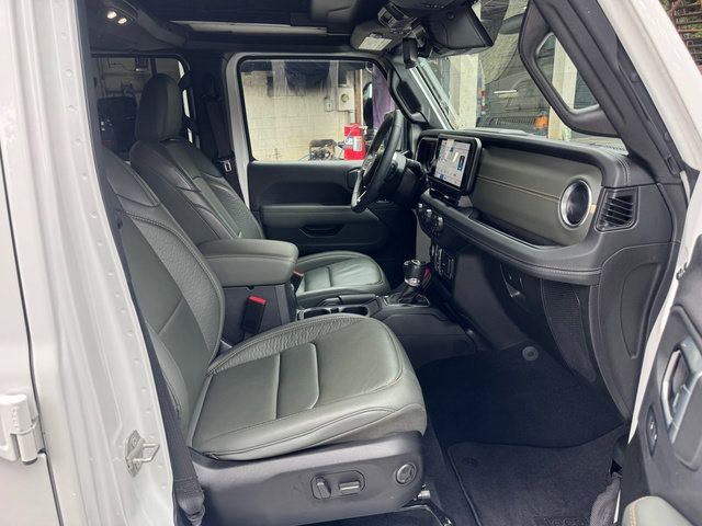 Used 2024 Jeep Wrangler High Altitude AWD/4WD image 19