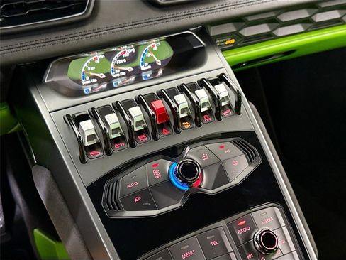 Used 2018 Lamborghini Huracan LP 580-2 image 22