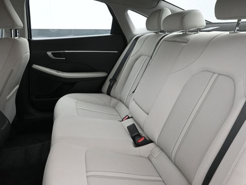 Certified 2025 Hyundai Sonata SEL image 23