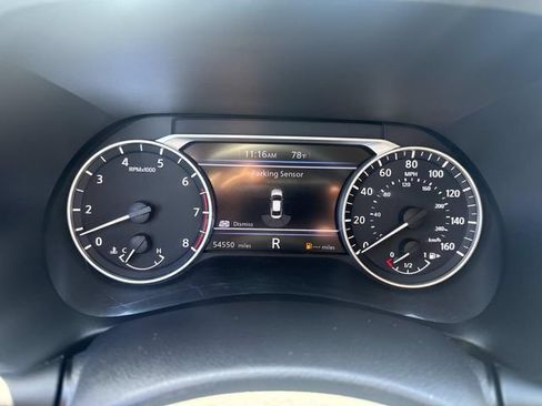Used 2024 Nissan Sentra SV FWD image 31