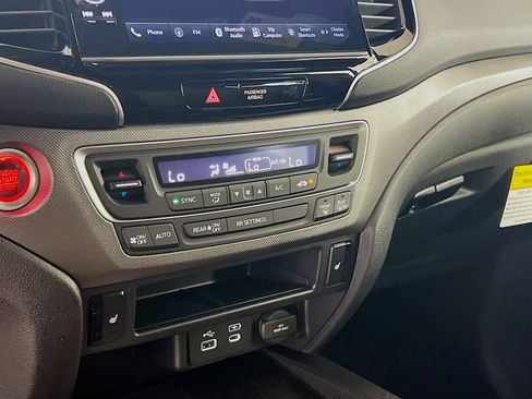 New 2026 Honda Ridgeline RTL image 12