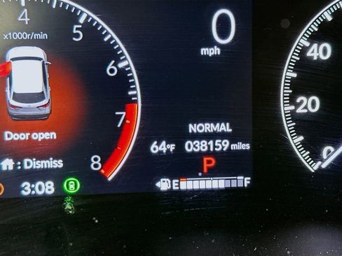 Used 2025 Honda HR-V Sport image 13