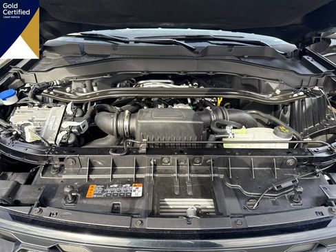 Used 2025 Ford Explorer ST image 27