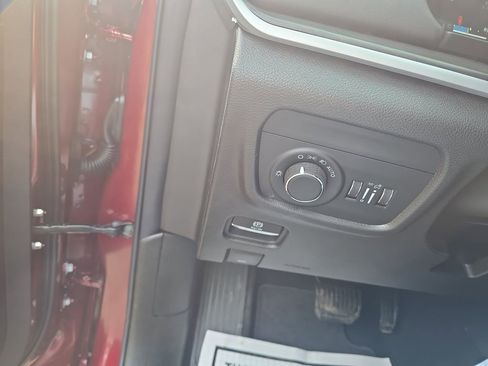 New 2026 Jeep Grand Cherokee Altitude AWD/4WD image 12