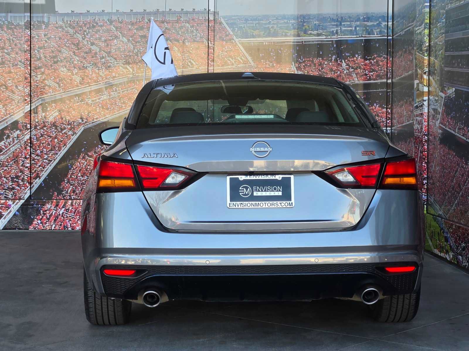 Used 2024 Nissan Altima 2.5 SR FWD image 6
