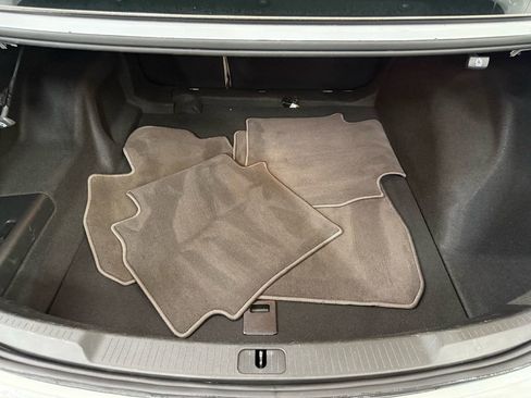 Used 2018 Buick LaCrosse Preferred image 31