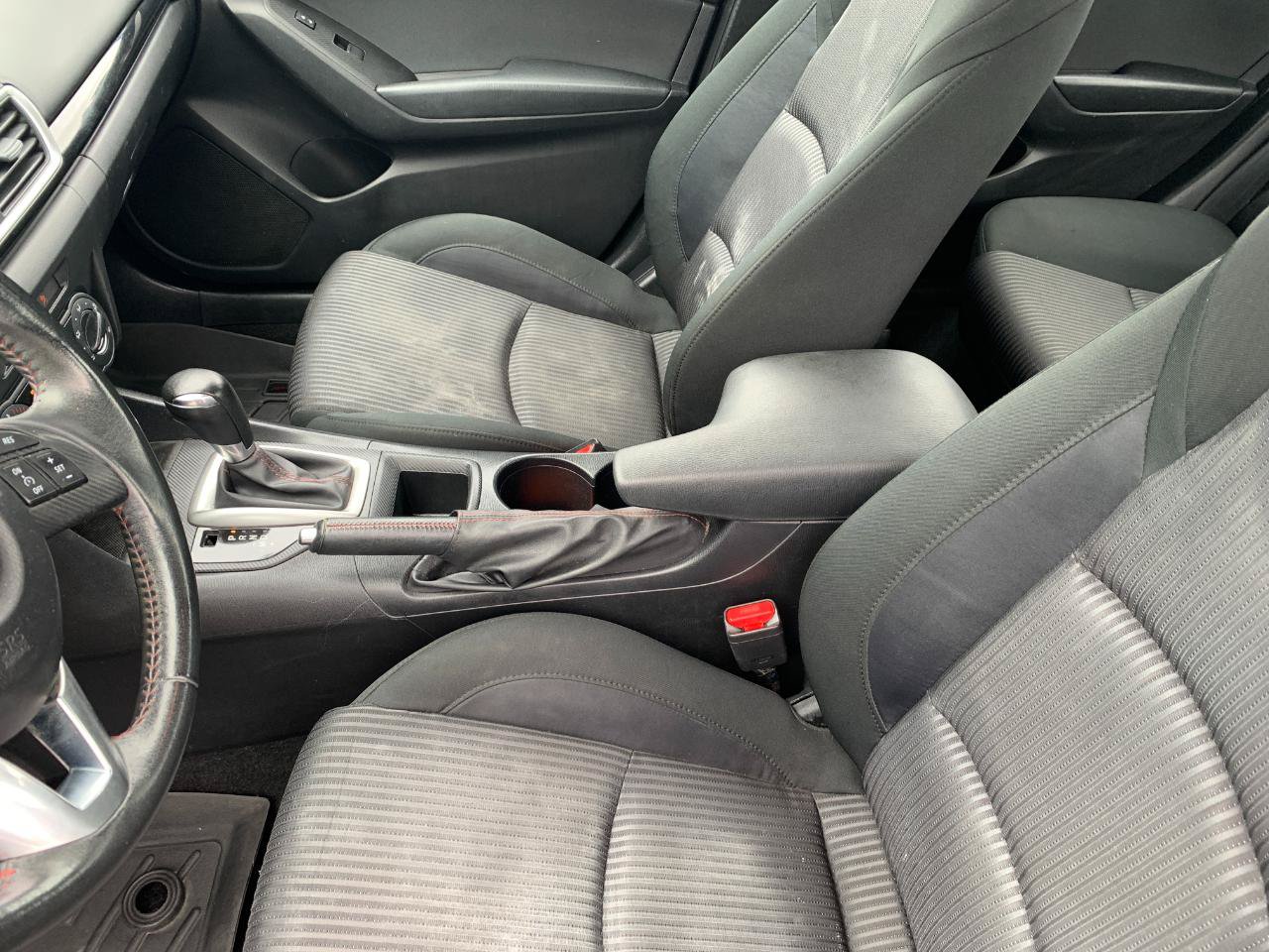Used 2014 MAZDA MAZDA3 i Touring FWD image 21