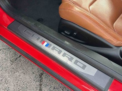 Used 2020 Chevrolet Camaro SS image 13