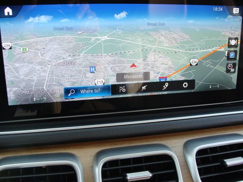 Used 2021 Mercedes-Benz GLE 350 4MATIC image 13