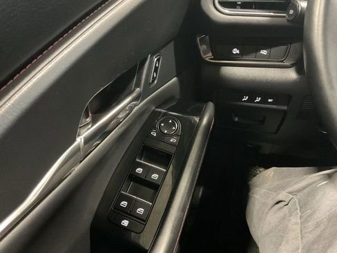 Used 2025 MAZDA CX-30 AWD 2.5 S w/ Preferred Package image 17