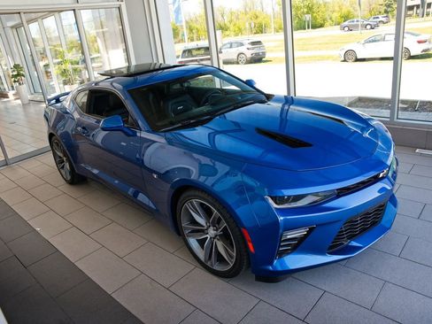 Used 2016 Chevrolet Camaro SS RWD image 37