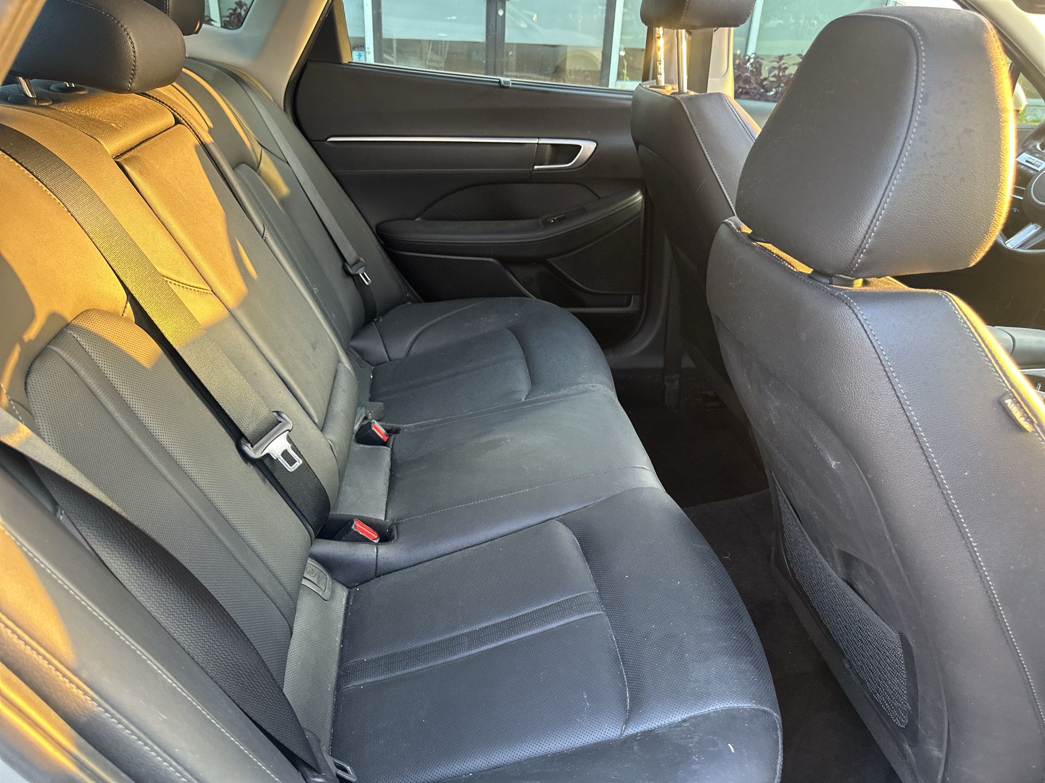 Used 2025 Hyundai Sonata Limited FWD image 13