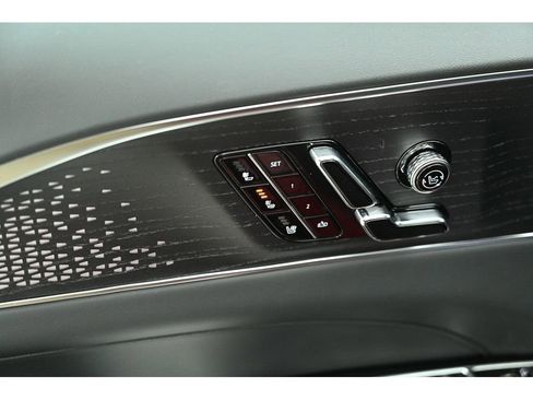 New 2026 Cadillac Lyriq V w/ Exterior Carbon Fiber Package image 20