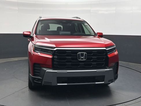 New 2026 Honda Pilot Touring image 2