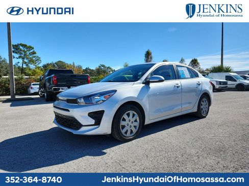 Used 2023 Kia Rio LX image 1