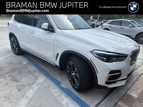Used 2022 BMW X5 sDrive40i w/ Premium Package RWD image 1