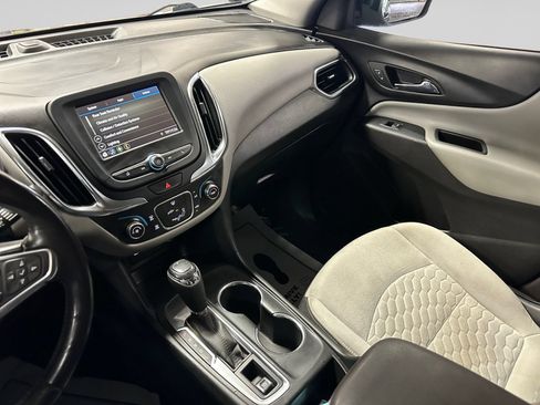 Used 2019 Chevrolet Equinox LT FWD image 33
