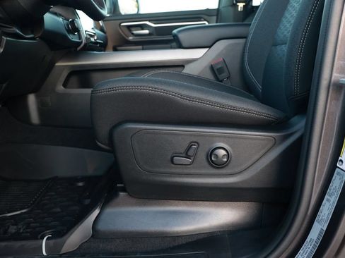 New 2026 RAM 1500 Big Horn AWD/4WD image 16