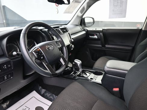 Used 2024 Toyota 4Runner TRD Off-Road image 26