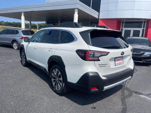 Used 2024 Subaru Outback Limited AWD/4WD image 4