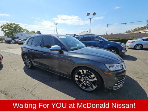 Used 2018 Audi SQ5 Premium Plus w/ Navigation Package AWD/4WD image 1