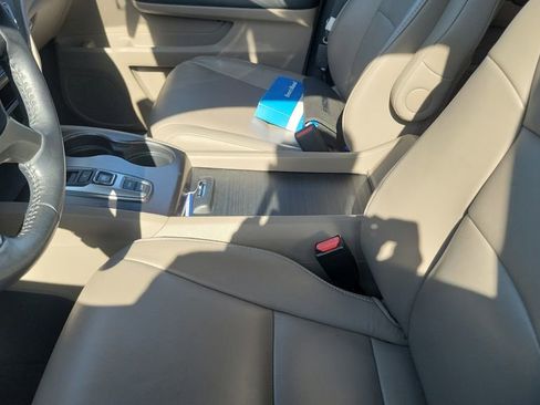 Used 2021 Honda Pilot EX-L image 3