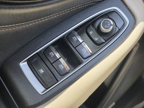 Used 2021 Subaru Outback Limited AWD/4WD image 9
